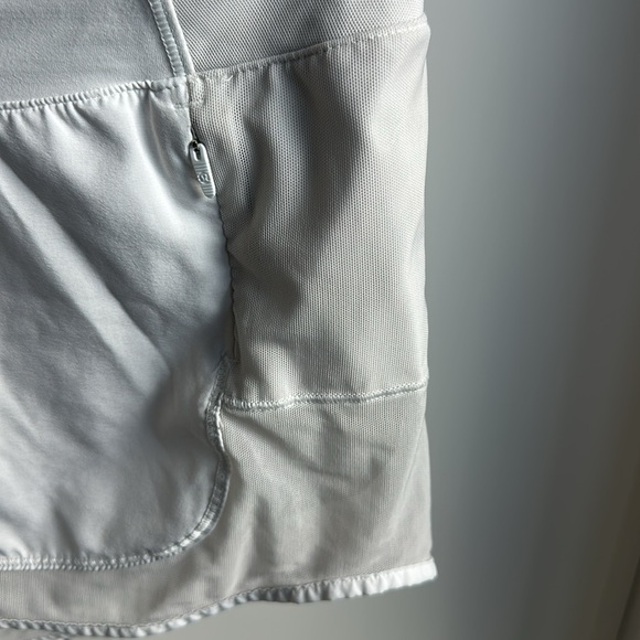 Lululemon white shorts, size 10 - Picture 5 of 6